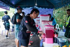 BIB: 
                            <button type="button" onclick="openModal(28155480)" class="btn btn-primary btn-sm float-right btn-popup" data-toggle="modal" data-target=".modal-high-quality">
                        <i class="fas fa-shopping-cart"></i> Add to Cart
                    </button>
                                            <button type="button" onclick="isThisMe(28155480, true)" class="btn btn-success btn-sm float-right btn-popup btn-isme hidden" data-toggle="tooltip" data-placement="bottom" title="นี่คือรูปของคุณใช่ไหม คลิกที่นี่เพื่อเอาเข้าอัลบั้ม">
                        <i class="fas fa-plus"></i> Add to album
                    </button>
                    <button type="button" onclick="isThisMe(28155480, false)" class="btn btn-warning btn-sm float-right btn-popup btn-isnotme hidden">
                        <i class="fas fa-ban"></i> Remove from album
                    </button>